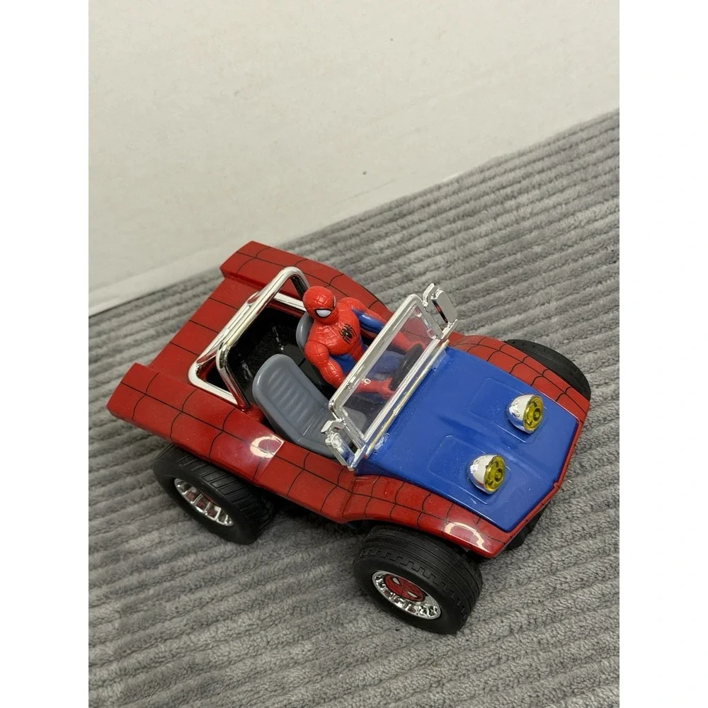 Jada Toys Spider-Man Buggy RC with Non-Removable Spider-Man Figure 7
